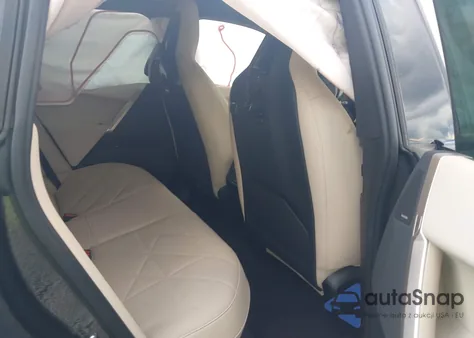 2024 BMW Ix xDrive50 from USA, damaged, VIN WB523CF03RCN06132